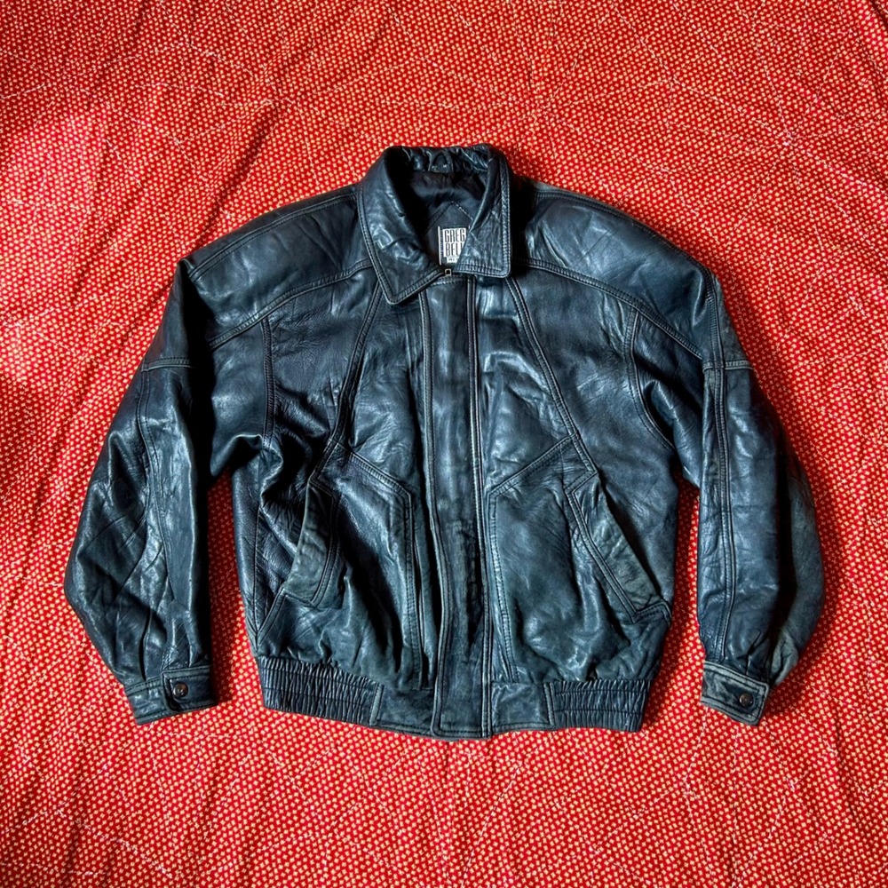 Vintage genuine leather Greg Bell Black Leather Bomber Jacket Size M